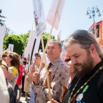 Представители социальной службы Астанайской и Алматинской епархии города Алматы приняли участие в памятном шествии "Бессмертного полка"