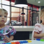 Сотрудники KFC города Алматы при участии сестер милосердия подарили настоящий праздник детям из многодетных семей